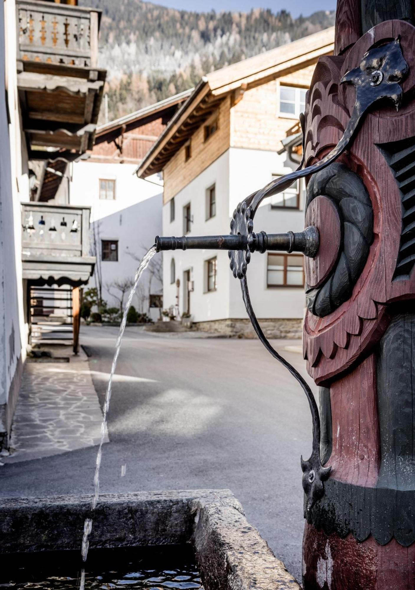 Am Dorfbrunnen Apartment Oetz Exterior foto